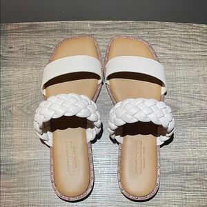 Cushionaire Women's White Braided Sandals